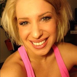 Meet your Posher, Katie